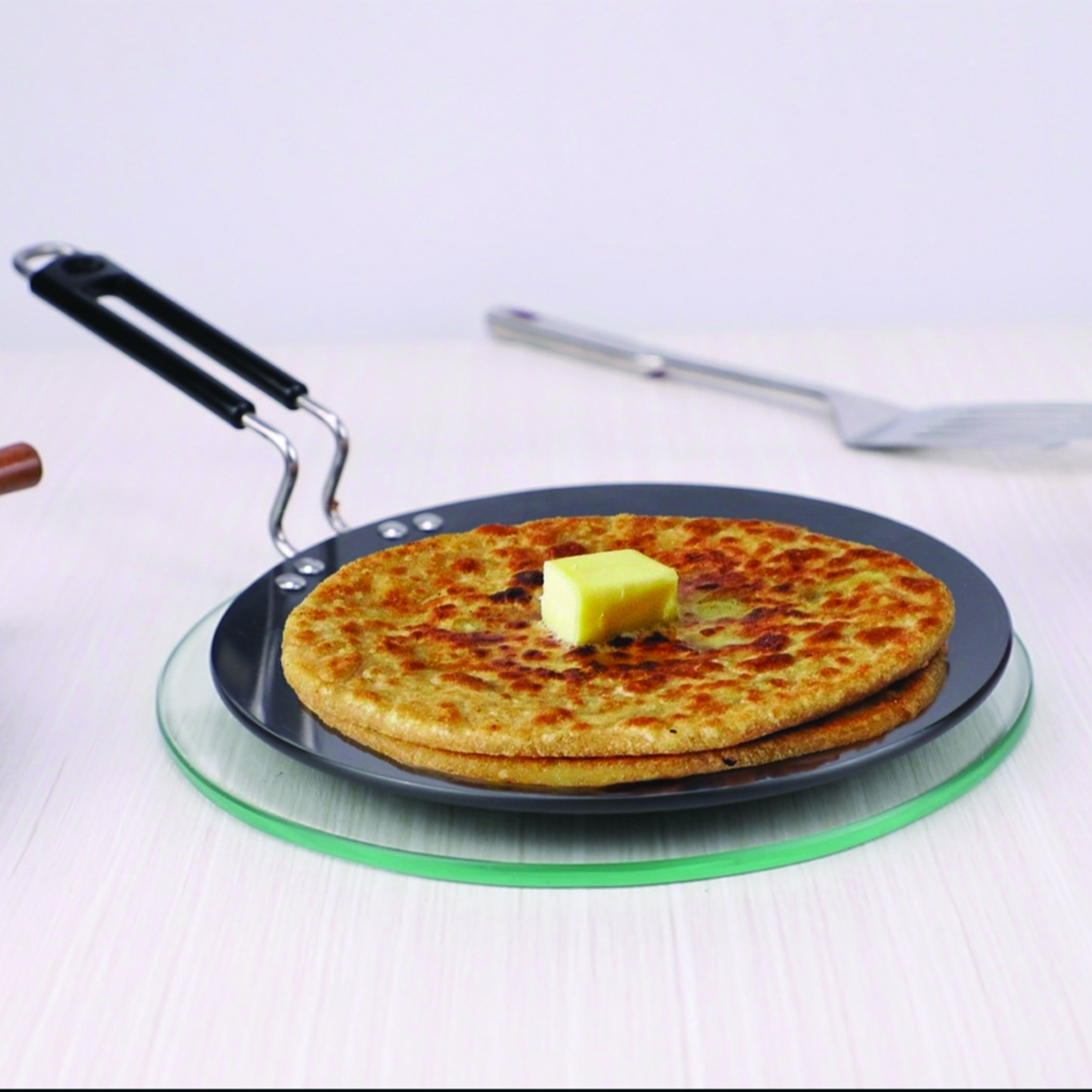 VINOD Aluminium Hard Anodized Roti Tawa - 26.5cm in Black