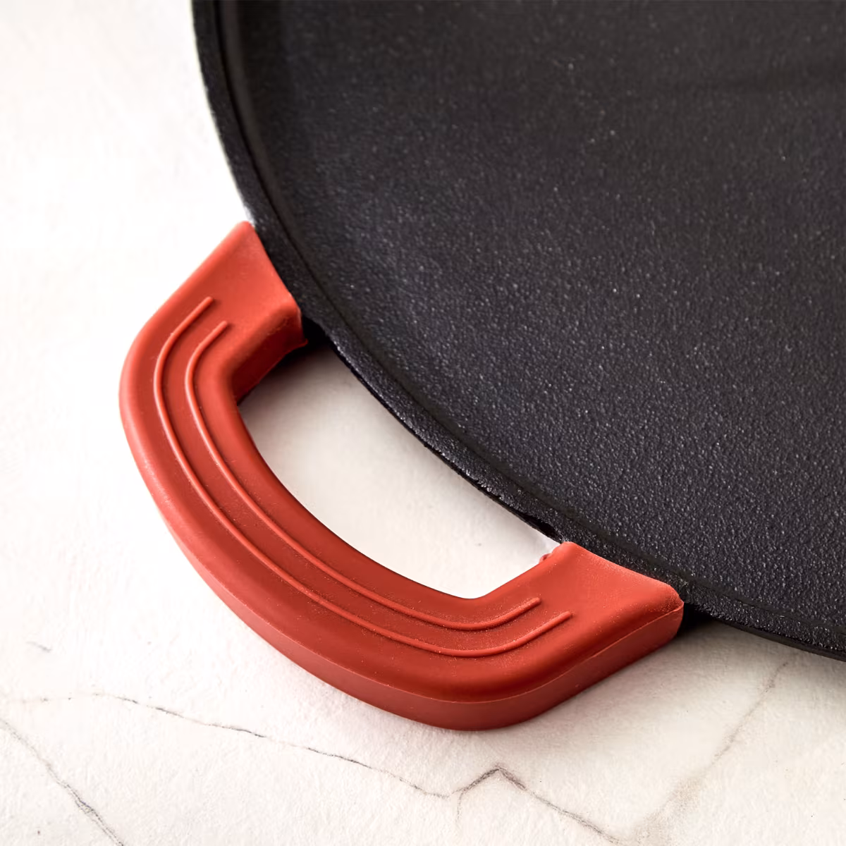 Terra Tales Sally Cast Iron Dosa Tawa - 30cm in Black