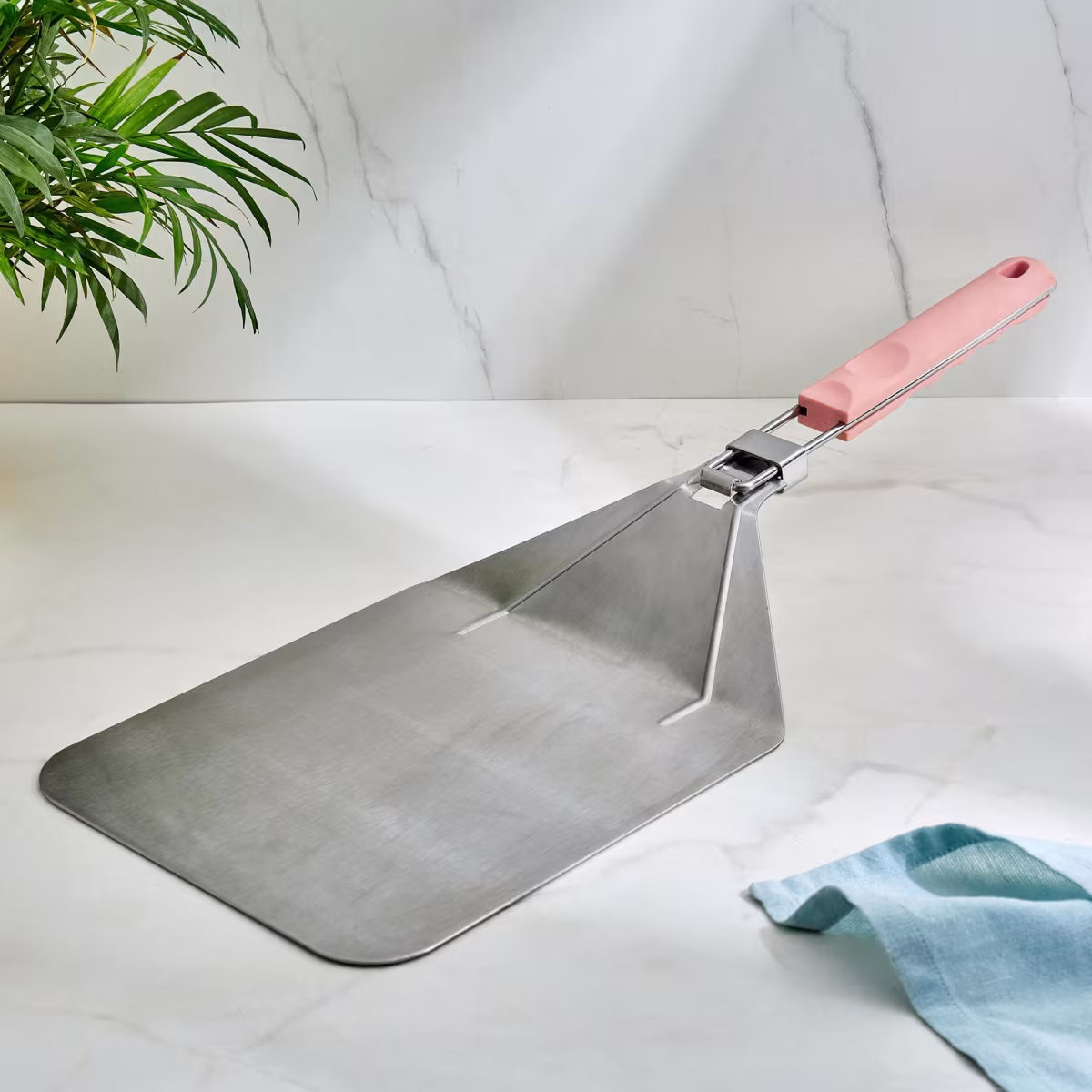 Bakers Pride Ouston Stainless Steel Cake Lifter in Pink