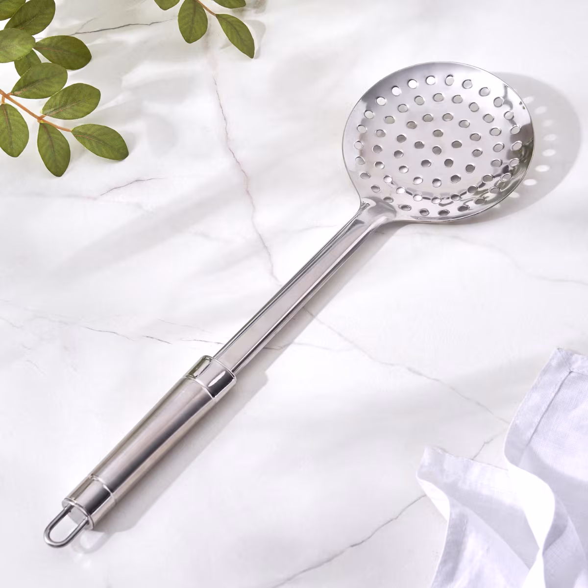 Ferrit Celik Stainless Steel Skimmer in Silver