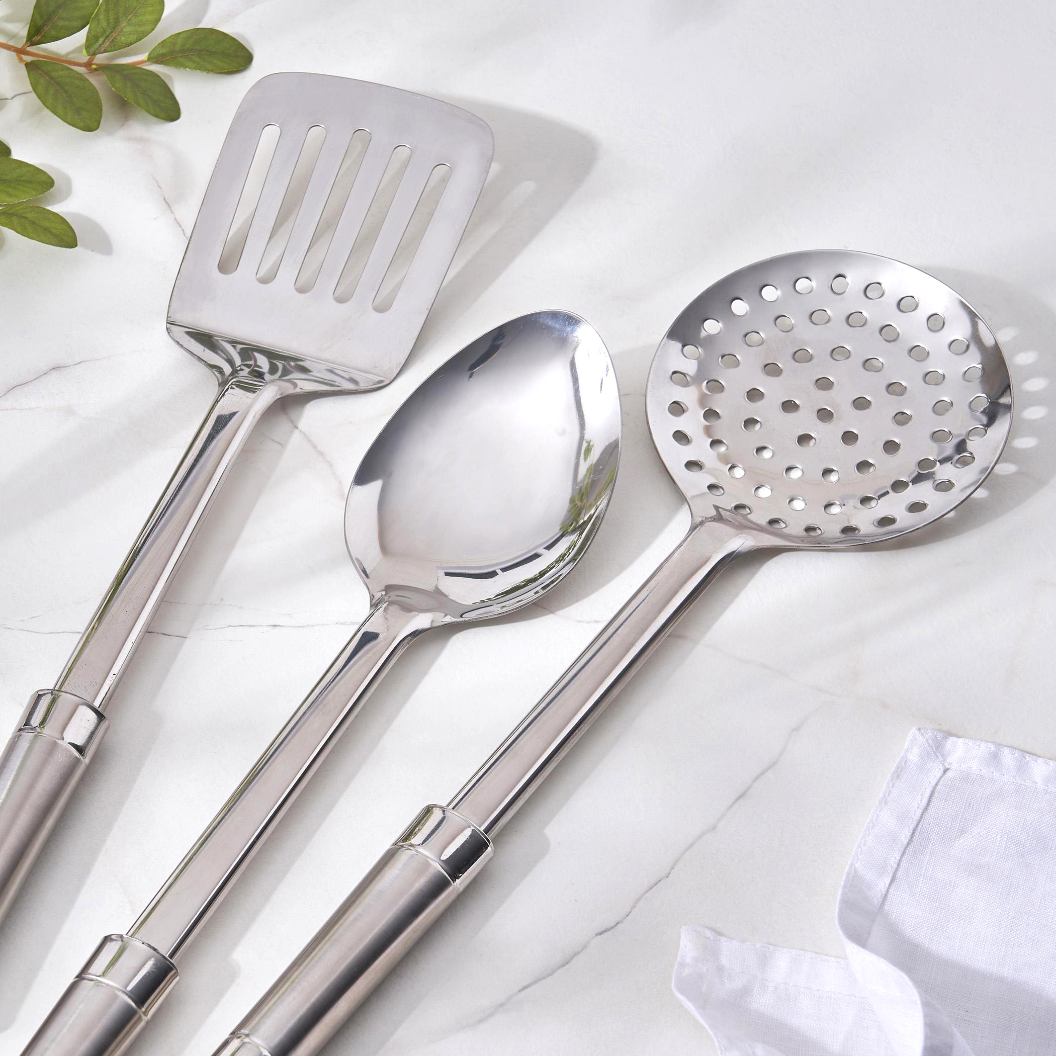 Ferrit Celik Stainless Steel Skimmer in Silver