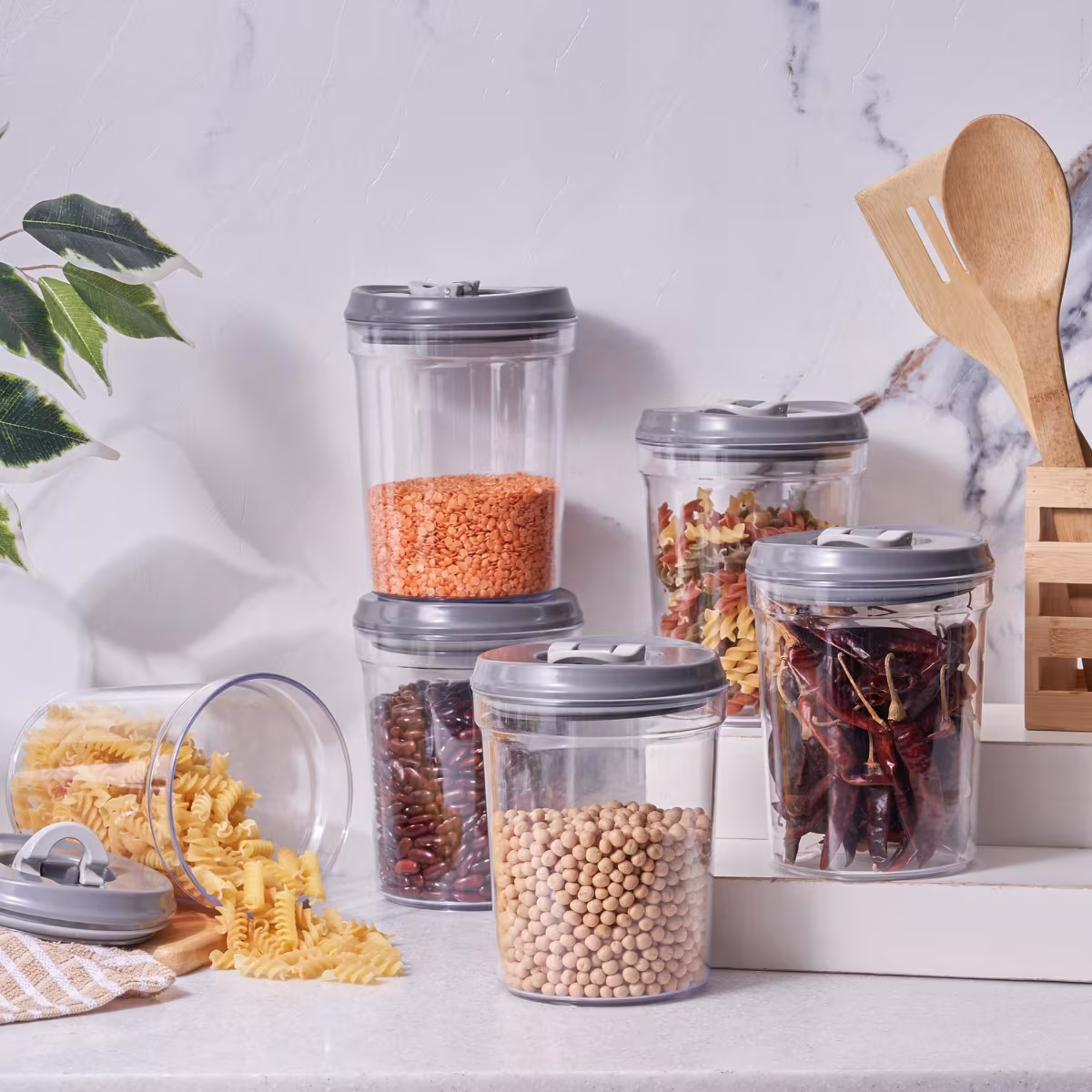Storage & Containers