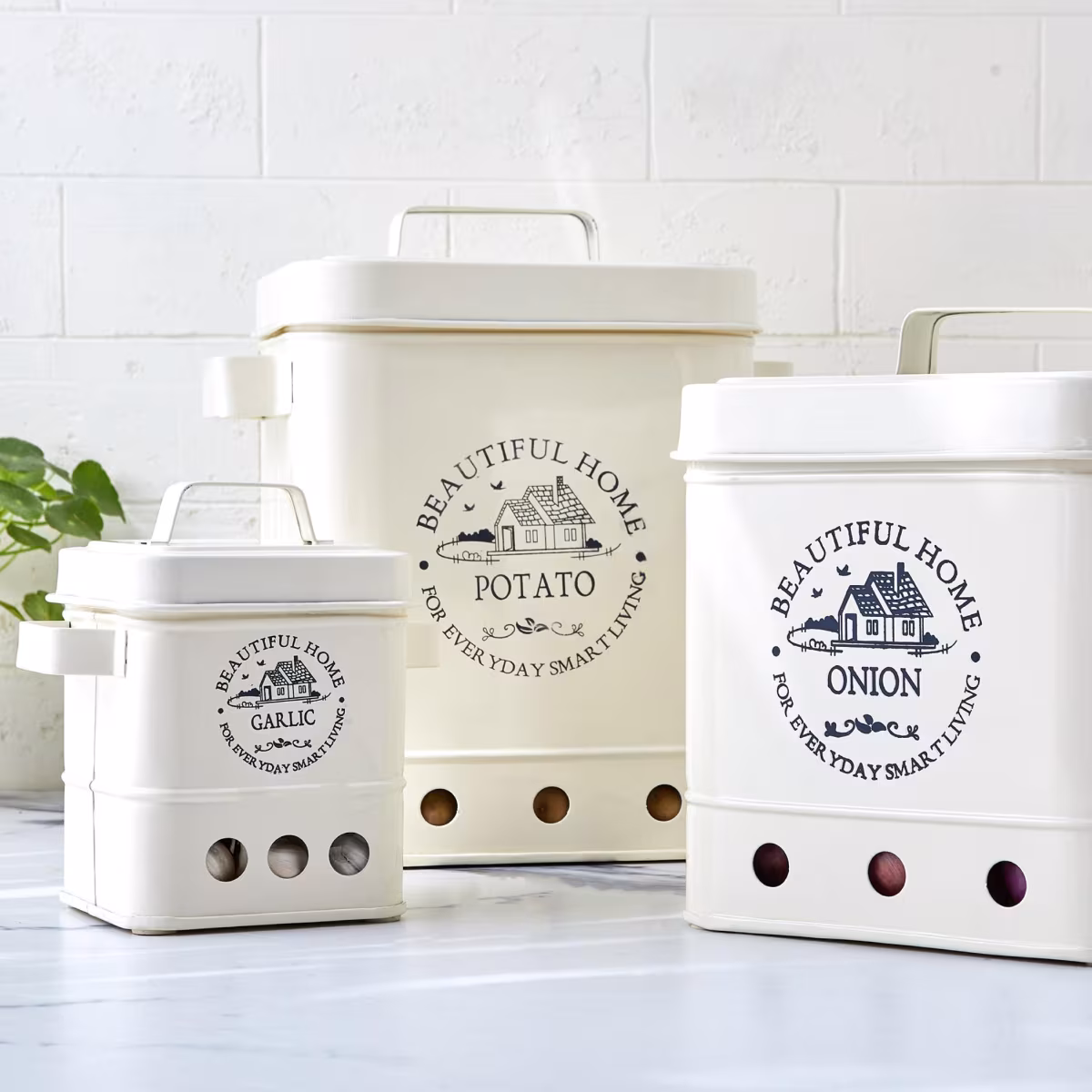 Mendo Iron Garlic Canister in Beige